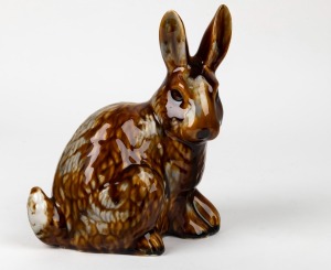 HUNTLEY pottery rabbit statue, stamped "Huntley Pottery, Made In Bendigo, Australia", ​​​​​​​23cm high.