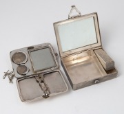 Two antique Continental 800 silver lady's compacts, 19th/20th century, 205 grams total including mirrors. - 2