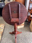 JOSEPH SLY Colonial Australian cedar tilt-top occasional table, mid 19th century, stamped "J. Sly", 71.5cm high, 64cm diameter - 4