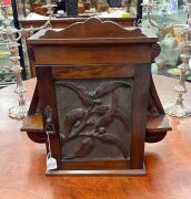 An antique Australian kauri pine wall mounted cabinet, attractively adorned with carved gumnuts, leaves and branches, 19th/20th century, 46cm high, 52cm wide, 16cm deep. - 2