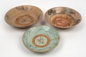 Three antique Chinese porcelain bowls, Ming and early Qing Dynasty, ​​​​​​​the largest 31cm diameter.