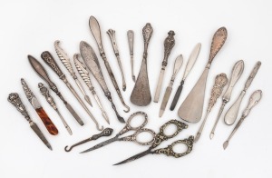 Assorted sterling silver handled vanity implements, 19th/20th century, (qty).