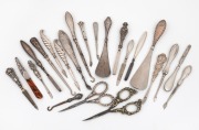 Assorted sterling silver handled vanity implements, 19th/20th century, (qty).