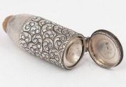 An antique sterling silver pocket sewing accessory with engraved decoration and pin cushion top, compartment base housing a sterling silver double spool needle case with sterling silver thimble, 19th/20th century, stamped "STERLING" inside the lid, 6cm hi - 3