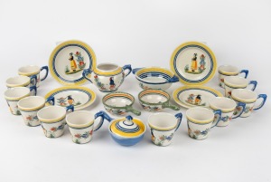 QUIMPER French hand-painted glazed earthenware, 20th century, (21 items).