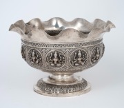An antique Indian silver bowl with repousse decoration, most likely Madras region, late 19th century, 14cm high, 21cm wide, 395 grams. - 2