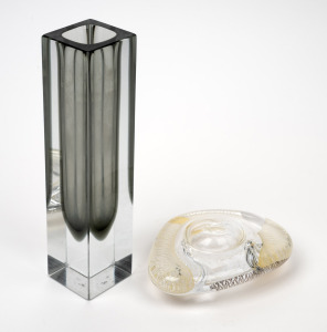 A Murano glass squat vase with silver foil inclusions, together with a grey sommerso glass square form vase, 20th century, (2 items), the larger 20.5cm high.