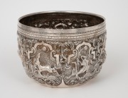 An antique Burmese silver bowl with repousse animal decoration, 19th/20th century, ​​​​​​​10cm high, 13cm wide, 332 grams. - 2