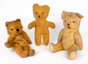 Three assorted vintage Teddy bears, mixed condition and ages, 20th century, ​​​​​​​the largest 35cm high.