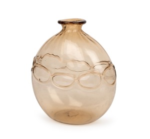 VITTORIO ZECCHIN (1878-1947) Murano glass vase, for S.M. VENINI CAPPELLIN & Co., circa 1926, three line acid etched signature to base, 21cm high.