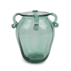 VITTORIO ZECCHIN (1878-1947) "Soffiato" green Murano glass vase with four applied handles, for S.M. VENINI CAPPELLIN & Co., circa 1926, 9cm high.