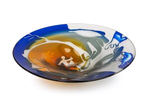 G&Ouml;RAN & ANN W&Auml;RFF "Unik" Swedish art glass bowl for KOSTA, engraved "Kosta, W&auml;rff, Unik, 1971/10" with additional engraved details, 10cm high, 48cm diameter.