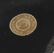 FULVIO BIANCONI (1915-1996) "Meneghino" figure from the "Commedia Dell'arte" made by VENINI, circa 1950s, acid etched mark "Venini, Marano, Made In Italy", and bearing original foil label, 34.5cm high. - 3