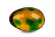ARCHIMEDE SEGUSO (1909-1999) Macchie Ambra Verde Murano glass egg, for VETRERIA ARCHIMEDE SEGUSO, circa 1960, engraved "A. Seguso, 1960", 4cm high, 7cm long. - 2