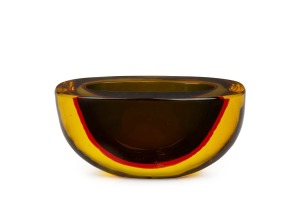 FLAVIO POLI (1900-1984) yellow and red sommerso Murano glass bowl, for SEGUSO VETRI D'ARTE, circa 1950, 7.5cm high, 15.5cm wide.