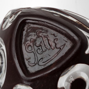 &Eacute;MILE GALL&Eacute; (1846&ndash;1904) rare French Art Nouveau cameo overlay glass bowl of triangular form, circa 1890s, signed "GALLE" to base, 7.5cm high, 13cm wide. - 4