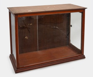 An antique Australian cedar and kauri pine display cabinet with original glass, South Australian origin, circa 1860, 83cm high, 111cm wide, 50cm deep.