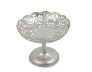 WING ONG antique Chinese export silver pierced comport with engraved cherry blossoms, 19th/20th century, twice stamped "WING ONG" with seal mark, 11cm high, 13cm wide, 129 grams.