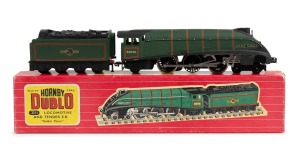 HORNBY DUBLO OO GAUGE Locomotive and Tender E.R. "Golden Fleece", (2-Rail) 2211, boxed.