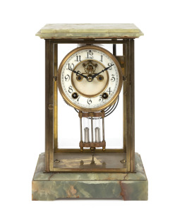 NEW HAVEN antique American green onyx and four glass library clock with faux mercury pendulum, eight day time and gong striking movement with Arabic numerals and visible escapement, 19th/20th century, 28cm high.