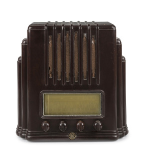 A.W.A. Radiola "Big Brother" Empire State vintage brown bakelite mantle radio with back, 34cm high, 34cm wide, 23cm deep.
