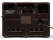 EMERSON vintage mantle radio in ornate brown bakelite case, ​​​​​​​18cm high. - 2