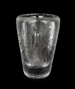 VICKE LINDSTRAND (1904-1983) "Cavemen" Swedish art glass vase, for KOSTA, circa 1950s, acid etched make to base "LINDSTRAND, KOSTA" and engraved "LG 503", 22cm high.