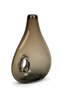 FULVIO BIANCONI (1915-1996) Forato Murano glass vase, for VENINI, circa 1954, three line acid etched mark to base "Venini, Murano, Italia", catalogue Rosso No.4223. 32.5cm high.
