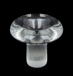 TAPIO WIRKKALA (1915-1985) "Tatti" (Boletus) Finish glass vase for IITTALA, circa 1955, engraved "TAPIO WIRKKALA, IITTALA, 55", 8cm high.