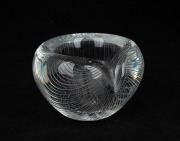 TAPIO WIRKKALA (1915-1985) model 3327 Finish glass bowl with linear decoration, for IITTALA, circa 1955, 8cm high, 12cm wide.