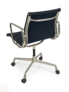 EAMES "Group Management" chair, made under licence by Herman Miller, 91cm high, 57cm across the arms. - 4