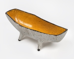 RAM vintage Dutch pottery console bowl with cream and yellow glaze finish, circa 1920s, 7cm high, 40cm wide.