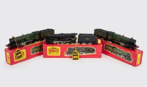 HORNBY DUBLO OO GAUGE LOCOMOTIVES (boxed): I.) Locomotive and Tender W.R. "Cardiff Castle", 2221, II.) Locomotive and Tender W.R. "Cardiff Castle", 2221, III.) Locomotive and Tender, 2224.