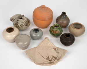 An antique Korean iron-brown "kiln-washer" jarlet with floral band and kiln fragments on the shoulder, Choson Dynasty, 17th/18th century; together with eight assorted Korean and Chinese vessels and a Japanese fan shaped dish, (10 items), ​​​​​​​the jarle
