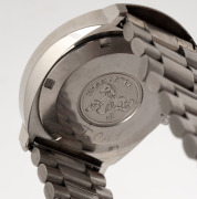 OMEGA "SEAMASTER" automatic wristwatch in stainless steel case with baton numerals, date window and original stainless steel bracelet, housed in an Omega branded box, 4cm wide including crown. - 2
