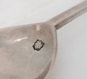 Elizabeth I English sterling silver seal top spoon, stamped with pictorial maker's mark of an orb and cross, London, circa 1582, 16cm long, 42 grams. - 4