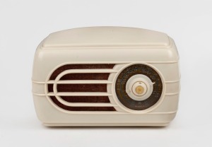 AWA RADIOLA vintage mantle radio in cream bakelite case, ​​​​​​​19cm high.
