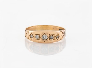 An antique 9ct gold and diamond ring, 19th/20th century, 2.7 grams total.