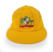 Australian 'Baggy Gold' One-Day International Cap, with embroidered Australian Coat-of-Arms on front. Superb condition. - 2