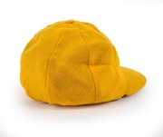 Australian 'Baggy Gold' One-Day International Cap, with embroidered Australian Coat-of-Arms on front. Superb condition. - 3