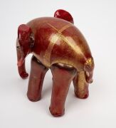 ERCOLE BAROVIER (1889-1974) coral red Murano glass elephant statue with gold foil inclusions, for VETRERIA ARTISTICA BAROVIER & Co., circa 1933, 16cm high, 19cm wide. - 7