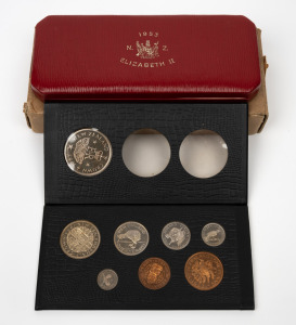 NEW ZEALAND: 1953 eight-coin proof set, in lovely condition in original presentation case with box.