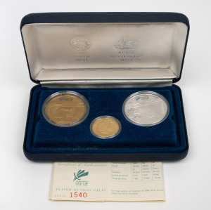 SYDNEY 2000 PARALYMPIC GAMES: PM/RAM joint-issue commemorative three-coin set, limited edition #1540/2000, comprising $100 10g gold, $5 31.6g silver, and $5 20g uncirculated bronze; offered in presentation case with CoA.