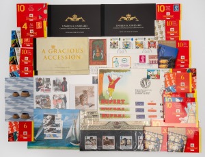 GREAT BRITAIN: 1990s accumulation mostly consisting of stamp booklets, also some first day covers; FV &pound;220+, highest denomination &pound;10, 220+ 1st Class/80+ 2nd Class. (qty.)