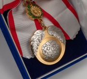 Japanese Society of Tree Medicine - Daxiu - Tree Doctor Cultural Merit Medal with ribbon, in box of issue. - 2