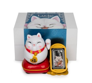 Tuvalu: LUCKY CAT - 1oz SILVER: 2020 Perth Mint one Tuvaluan dollar coin, limited edition #89/3000, in unusual plastic Lucky Cat case with box and CoA.