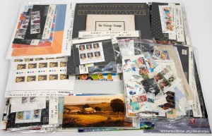 1980s-90s decimal period collection of Post Office packs, Australia Post Yearbooks, loose stamps, and postal stationery; all MUH, largest denomination $10, FV $1060+.