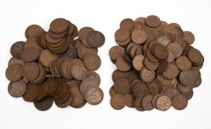 1911-52 penny accumulation (100+), together with 1911-1960 half-penny accumulation (160+); mixed condition.