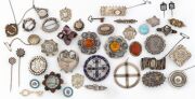 Antique silver jewellery, brooches, stickpins, etc, many with stones, 19th/20th century, (qty)