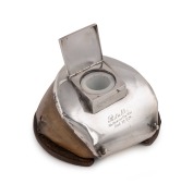 1923 MELBOURNE CUP WINNER - BITALLI: Sterling silver inkwell made from Bitalli's hoof, engraved "Bitalli - Melbourne Cup 1923 - Died 27/7/24".
